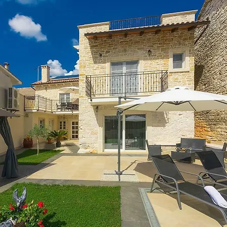 ヴィラ Luxury And Modern With A Pool Stari Pazin